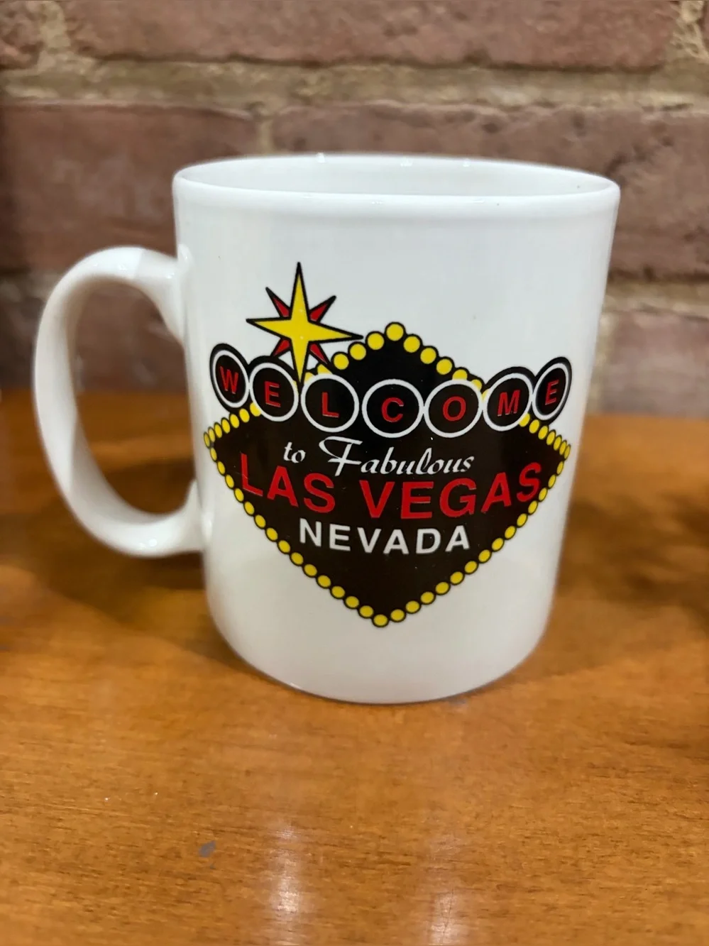 Vintage White Las Vegas Nevada Ceramic Coffee Mug - Iconic Welcome Design